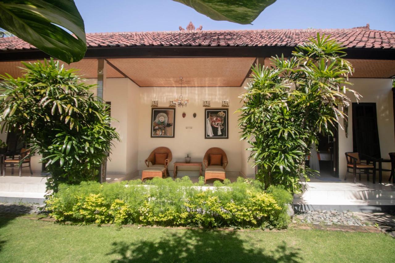 Giri Sari Guest House Pemuteran  Exterior photo